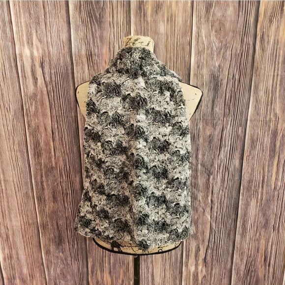 Tart Collection Vest  - Picture 2 of 8